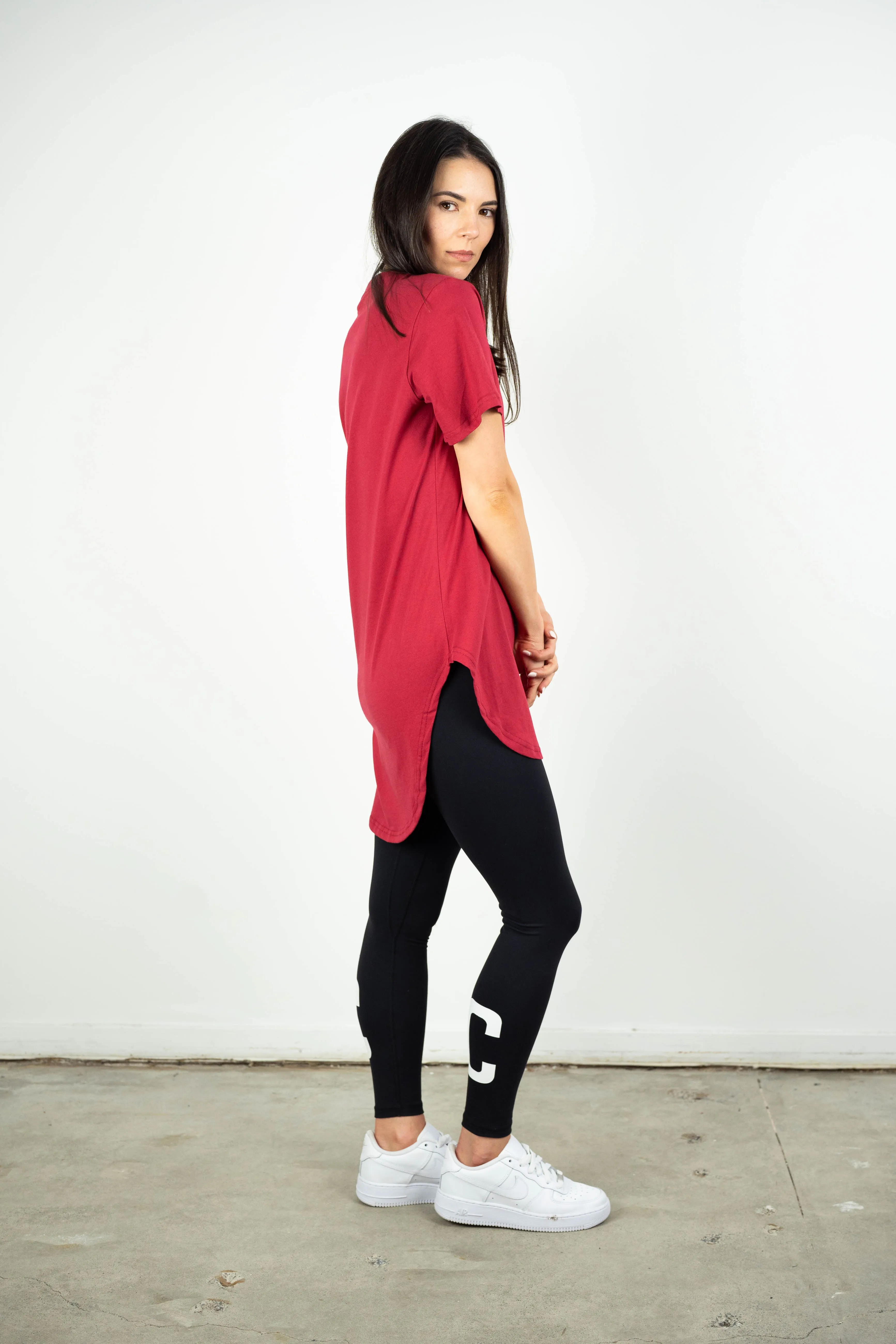 BASIC TEE BURGUNDY