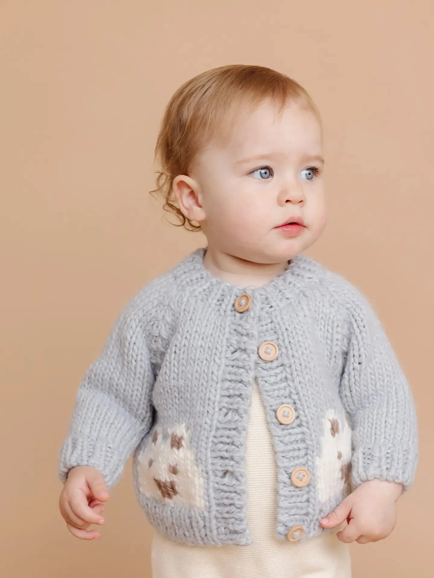 Bear Cardigan Sweater - Bowie Grey