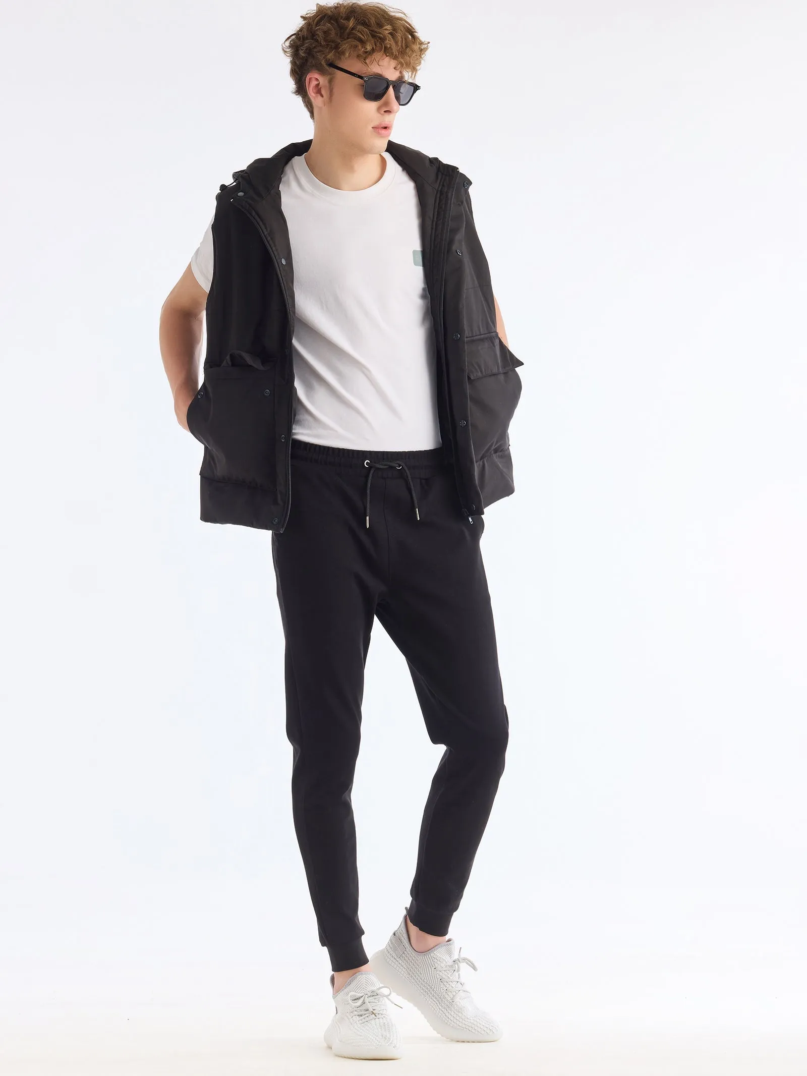 Black 4-Way Stretch Travel Pant