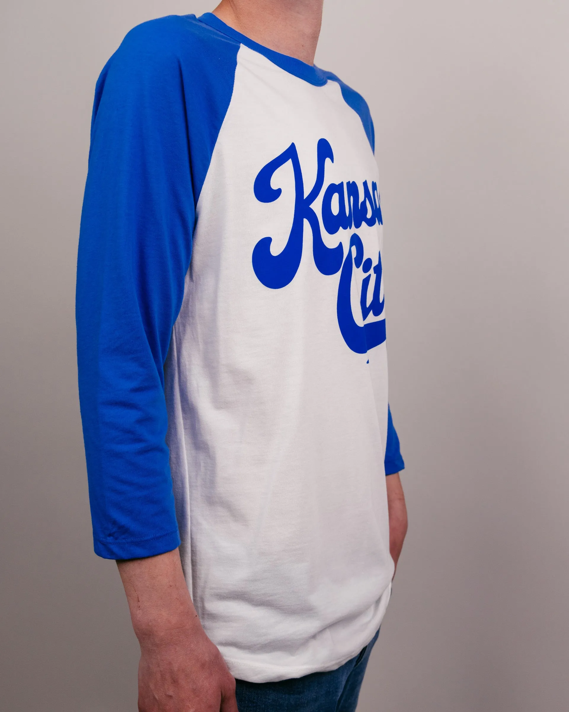 Kansas City Script White & Royal Raglan