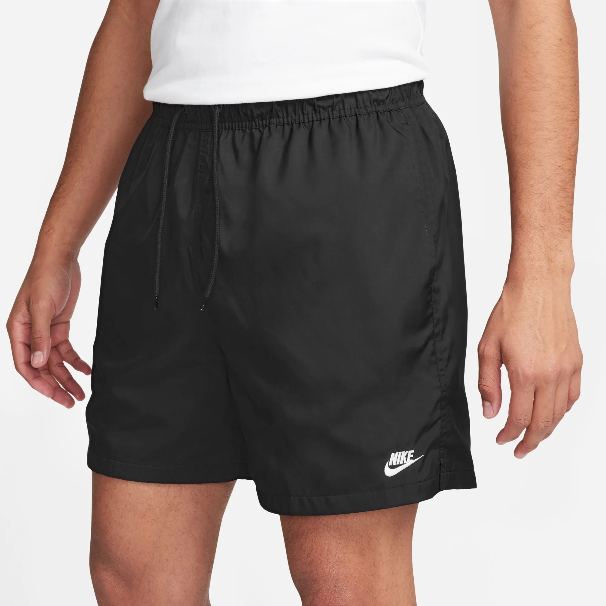 Nike Club Woven Flow Shorts (Black)