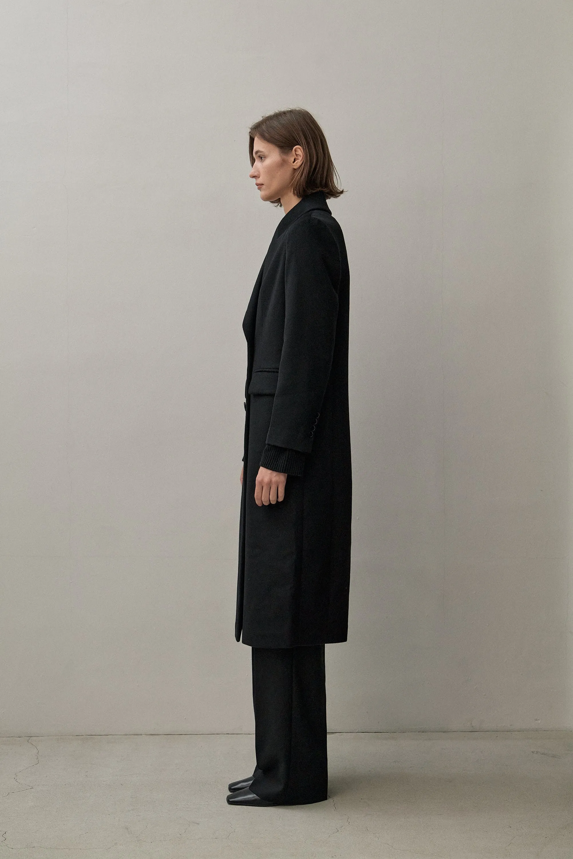 THE NEW YORK COAT- BLACK